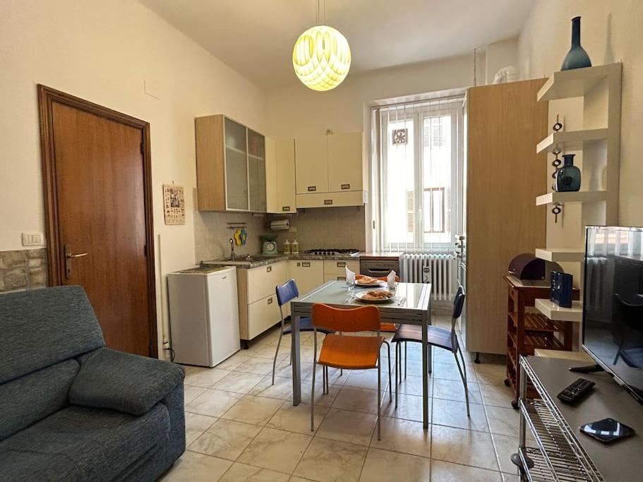 Casa Del Ferroviere B&B ซุลโมนา ภายนอก รูปภาพ