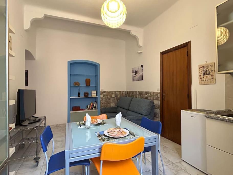 Casa Del Ferroviere B&B ซุลโมนา ภายนอก รูปภาพ